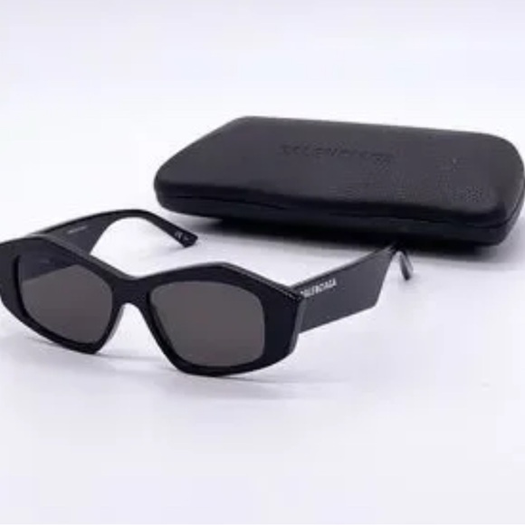 Balenciaga Black Women's Sunglasses - Picture 2 of 3